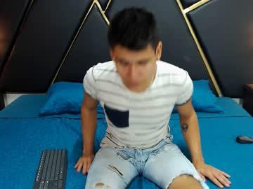 andres_and_ronny chaturbate